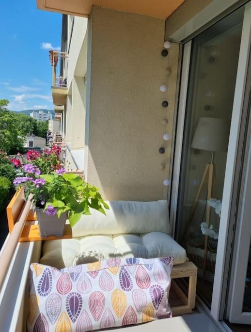 Superbe T3 Cosy, Parking Gratuit + Balcon Apartment Riom Exterior photo